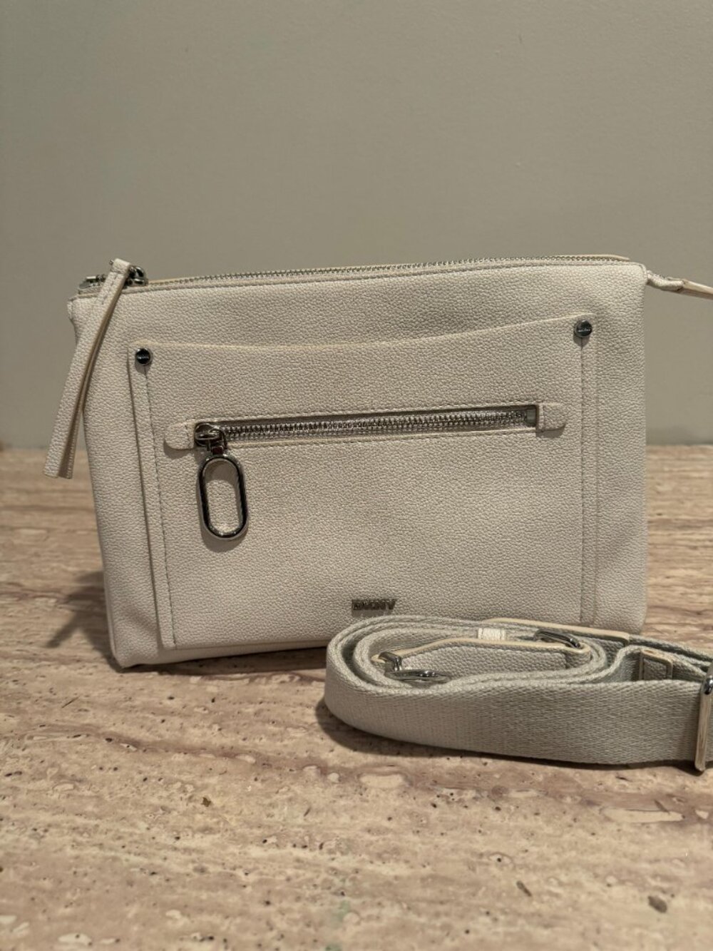 NWT 100% Authentic DKNY Nala cross body bag - Neutrals Beige